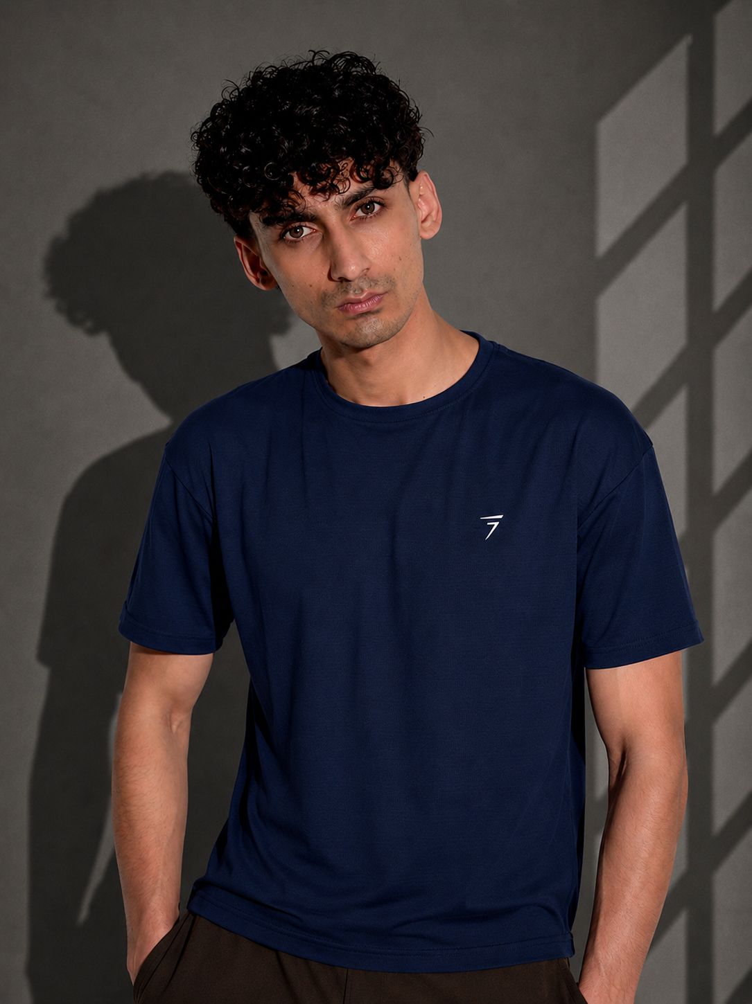 NAVY AIRFLOW PERFORMANCE TEE