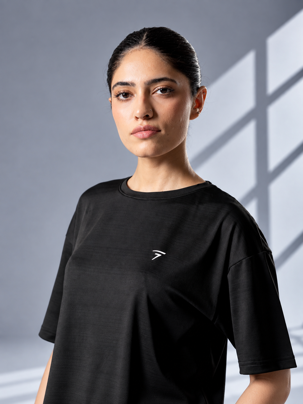 BLACK AIRFLOW PERFORMANCE TEE