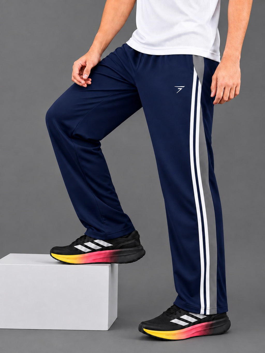 NAVY EDGE PANEL MICRO RELAX FIT BOTTOM