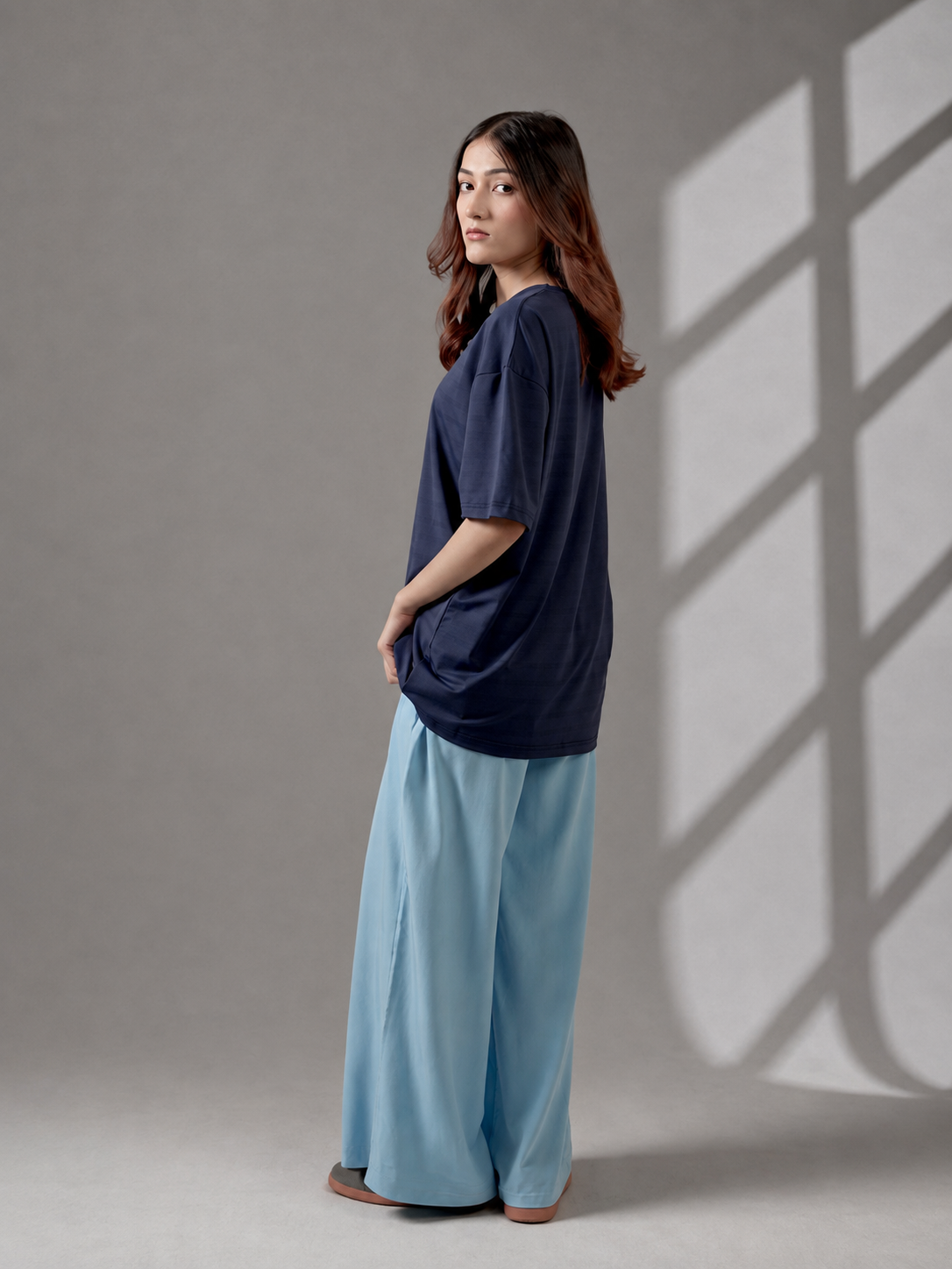 NAVY AIRFLOW PERFORMANCE TEE
