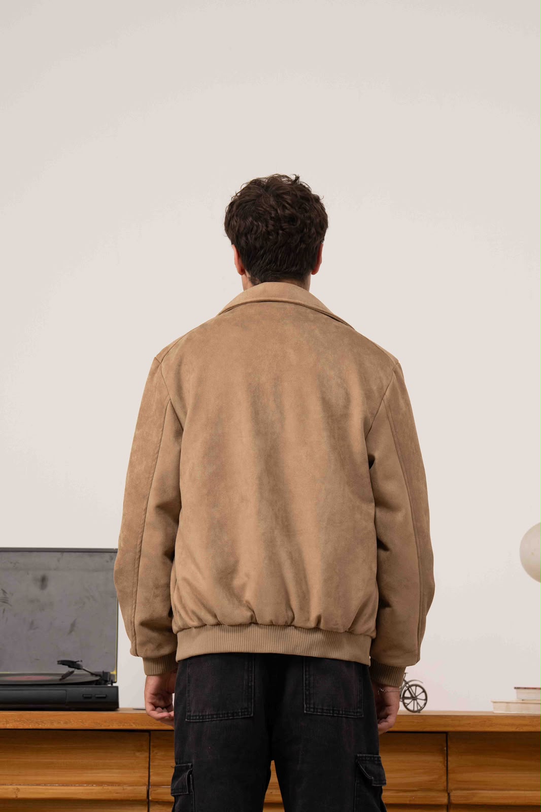 CLASSIC BEIGE SUEDE JACKET