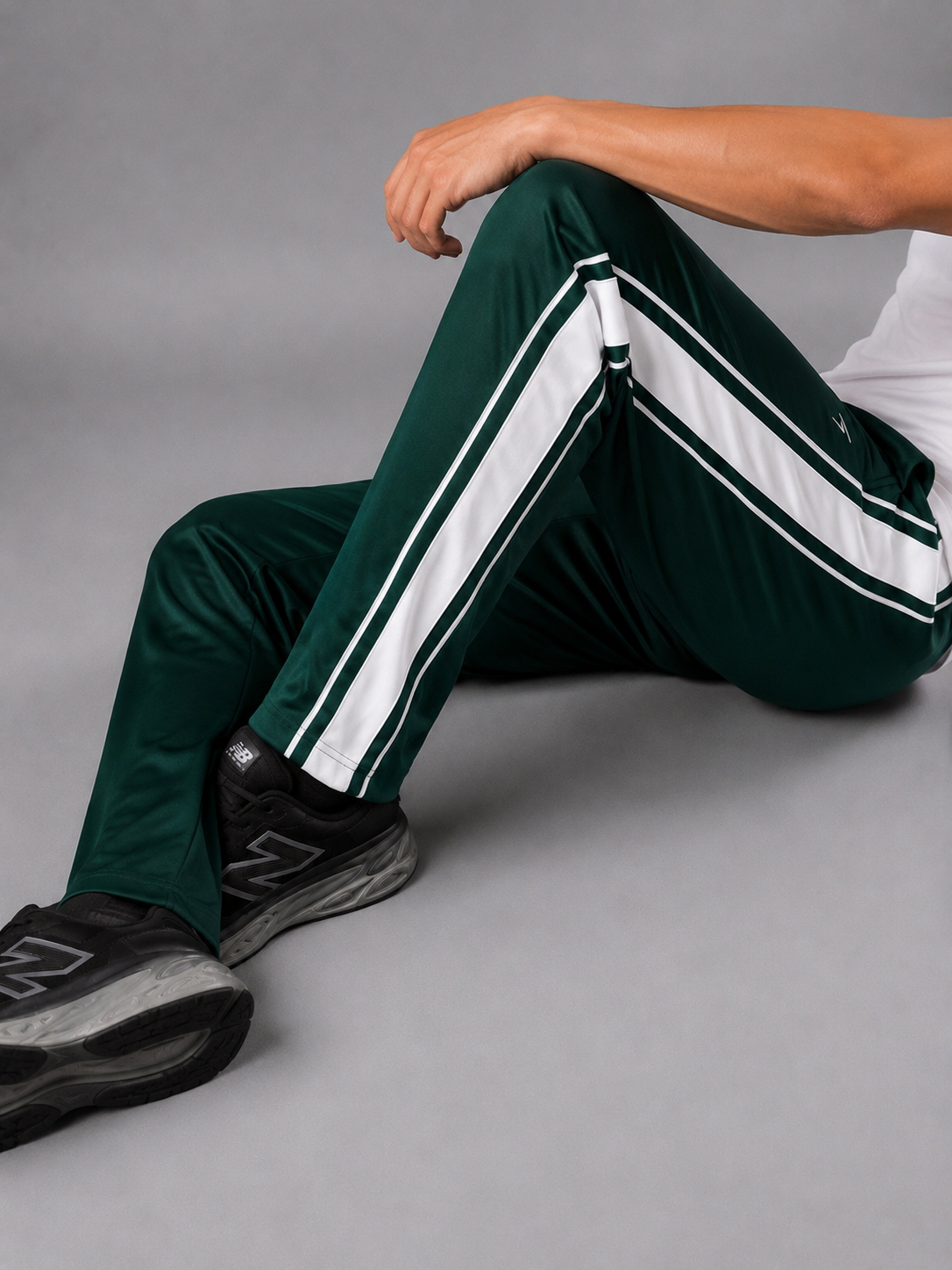GREEN SIDE PANEL MICRO RELAX FIT BOTTOM
