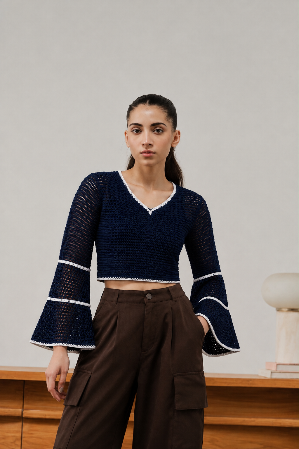 NAVY BELL SLEEVE KNIT TOP