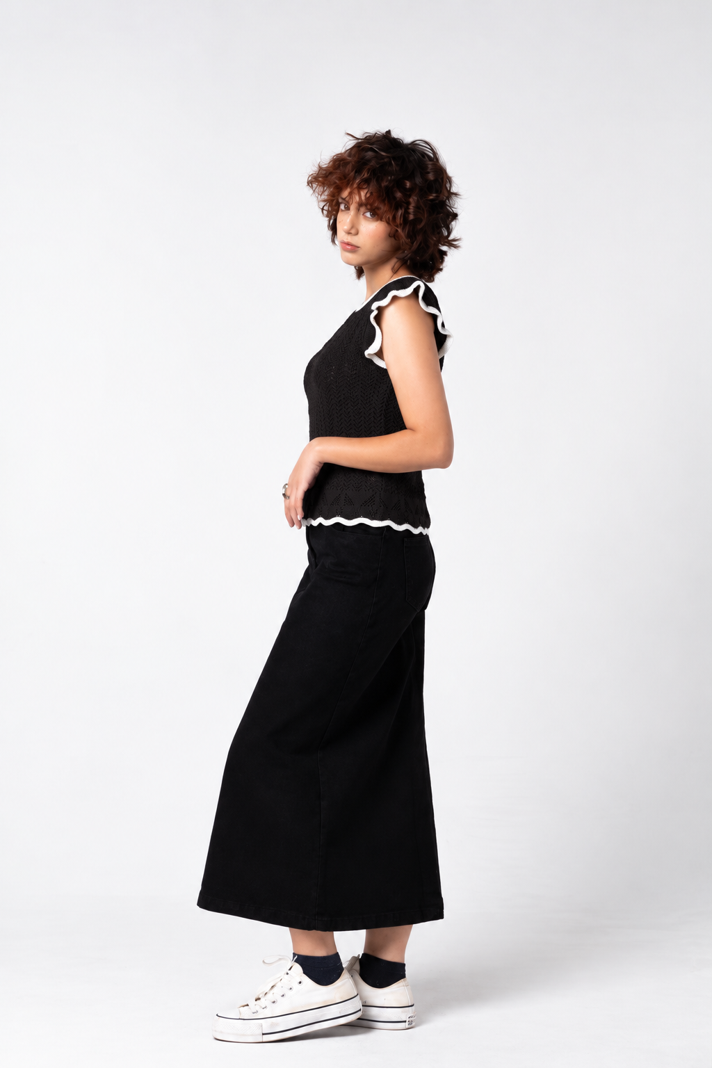 BLACK POINTELLE SWEATER TOP