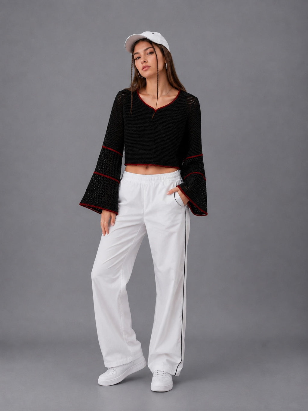 BLACK BELL SLEEVE KNIT TOP