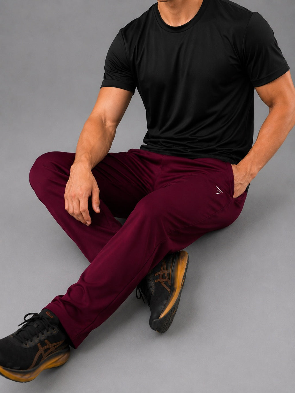 MAROON BASIC MICRO RELAX FIT BOTTOM