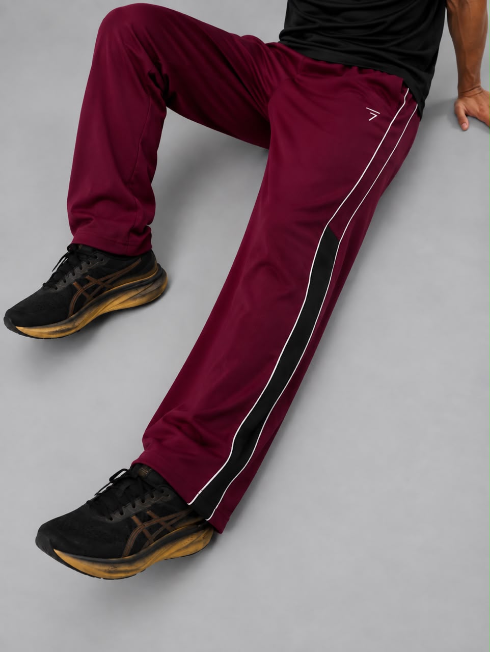 MAROON HALF PANEL MICRO RELAX FIT BOTTOM