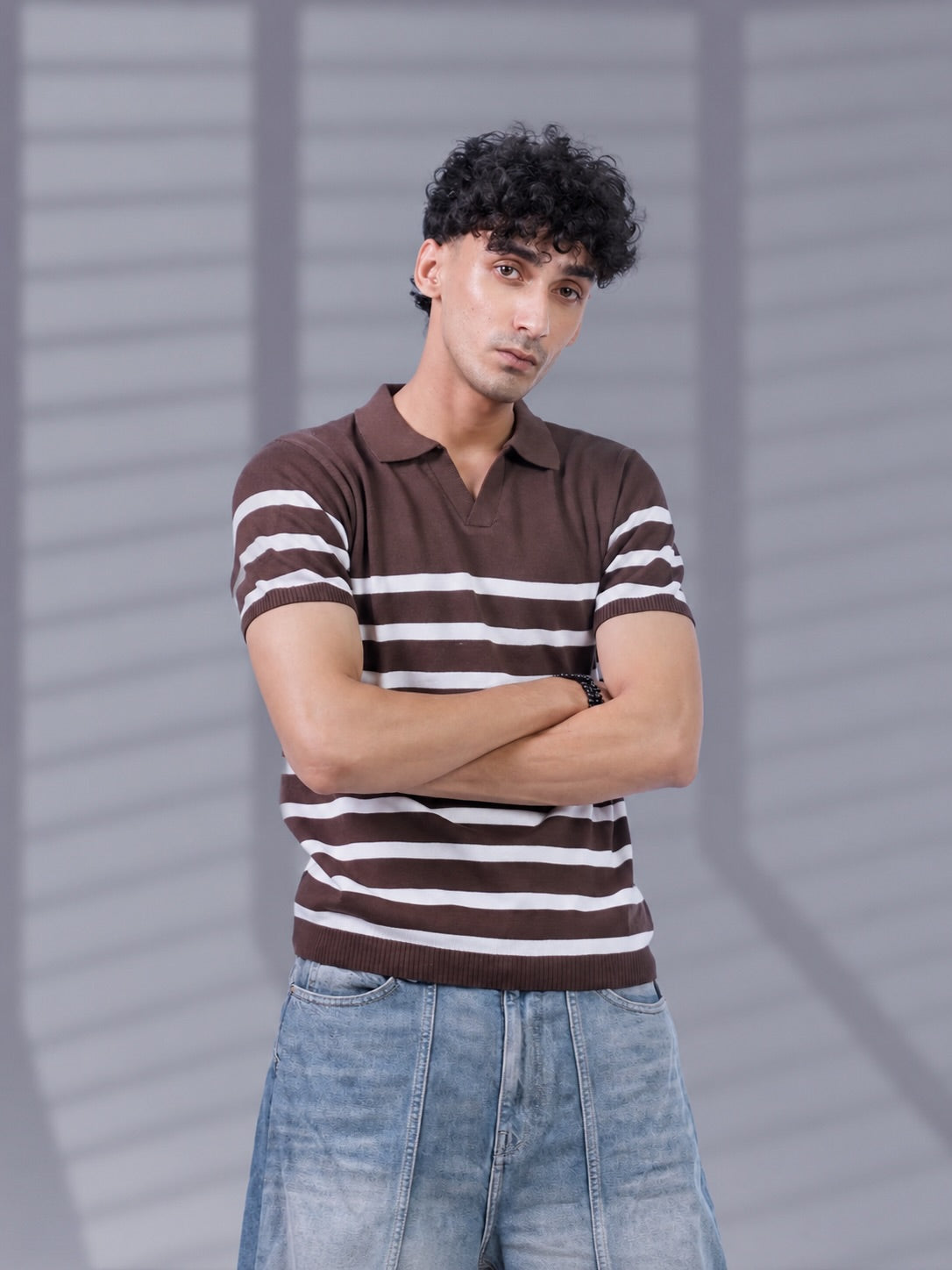 BROWN TIMELESS STRIPER POLO