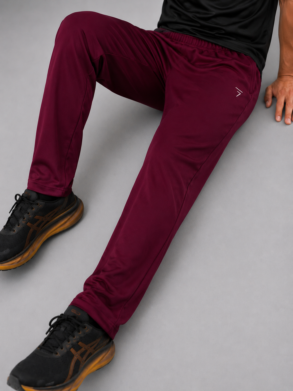 MAROON BASIC MICRO RELAX FIT BOTTOM