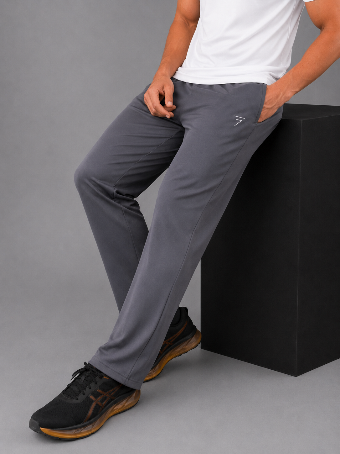 SMOKE BASIC MICRO RELAX FIT BOTTOM