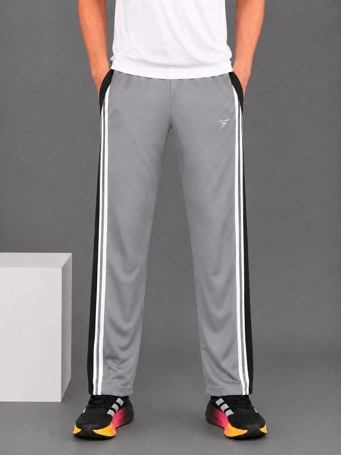 GREY EDGE PANEL MICRO RELAX FIT BOTTOM