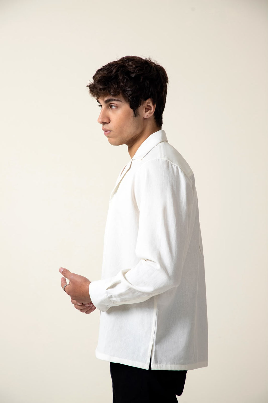 WHITE COTTON LINEN SHIRT