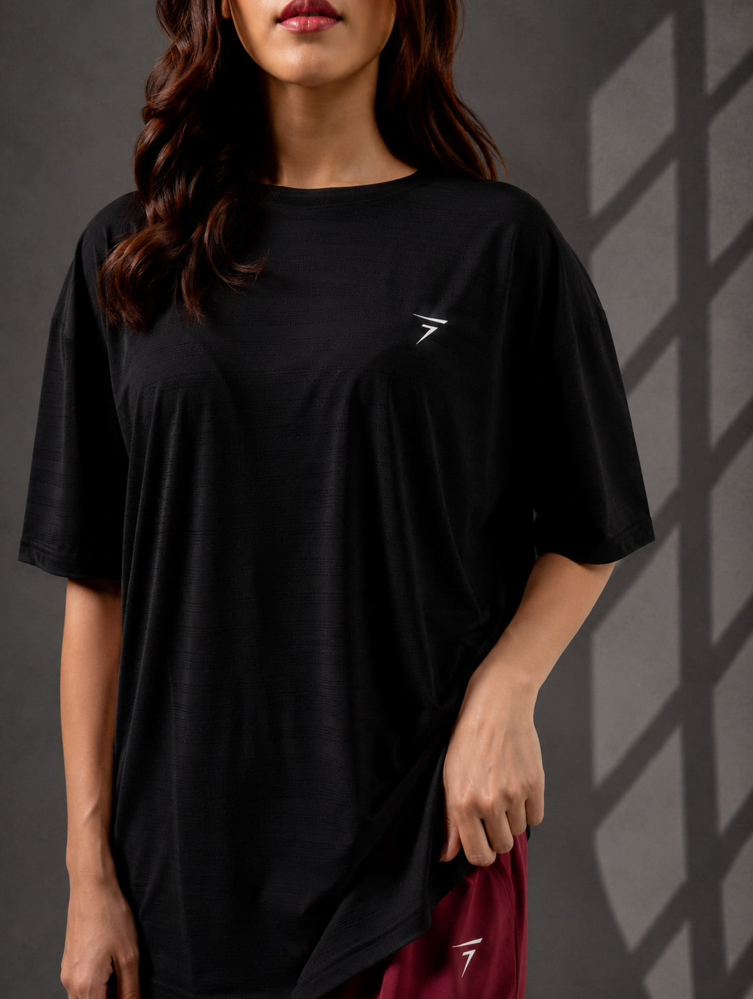 BLACK AIRFLOW PERFORMANCE TEE