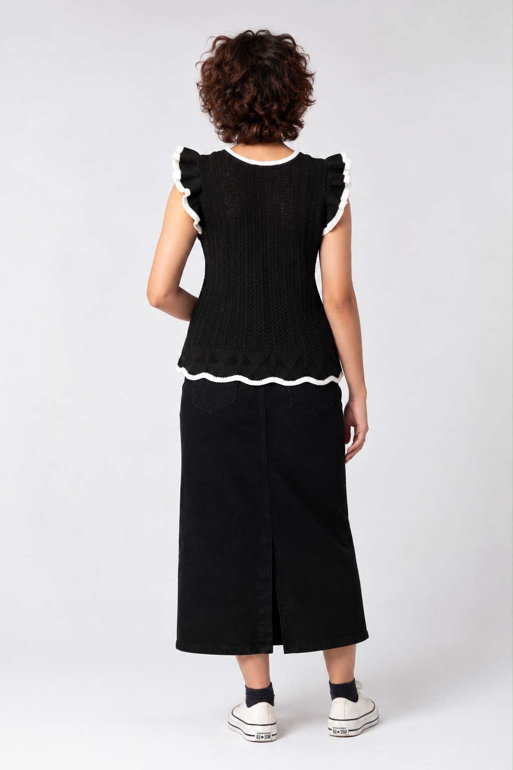 BLACK POINTELLE SWEATER TOP