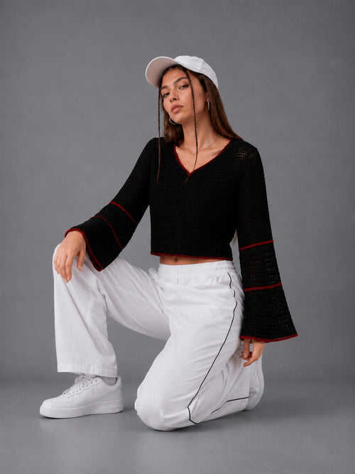 BLACK BELL SLEEVE KNIT TOP