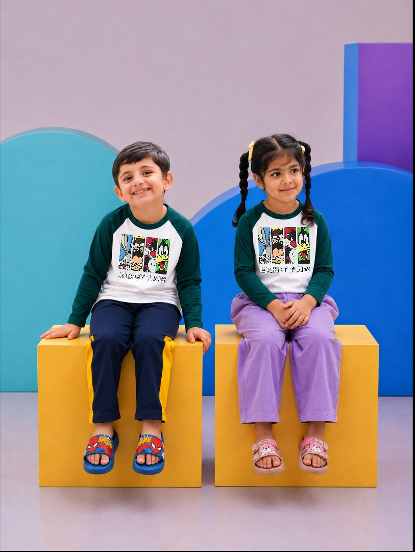 JUNIOR - DARK GREEN WHITE LOONEY TUNES FAMILY RAGLAN